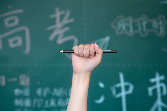 泉州初中中考考哪幾門?