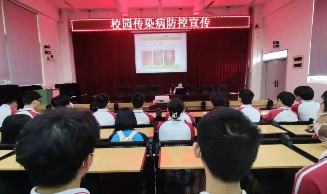 <a href=http://www.tjsxht.com/school-455/ target=_blank class=infotextkey>Ȫи߼WУ</a>Ⱦ֪R}v