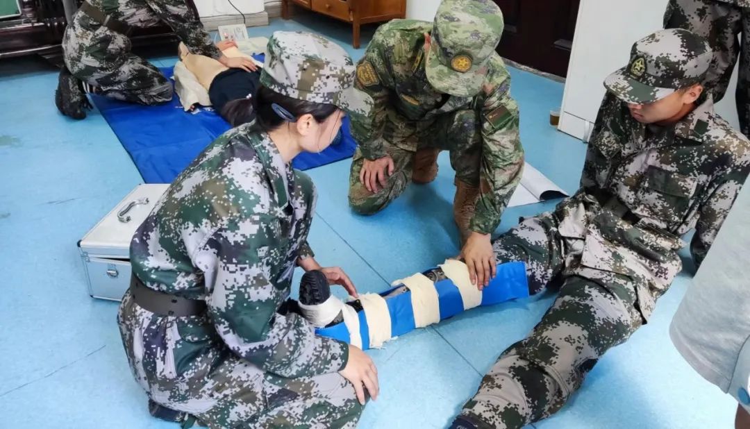 喜訊!福建警察學院榮獲省大學生軍事技能比武團體一等獎