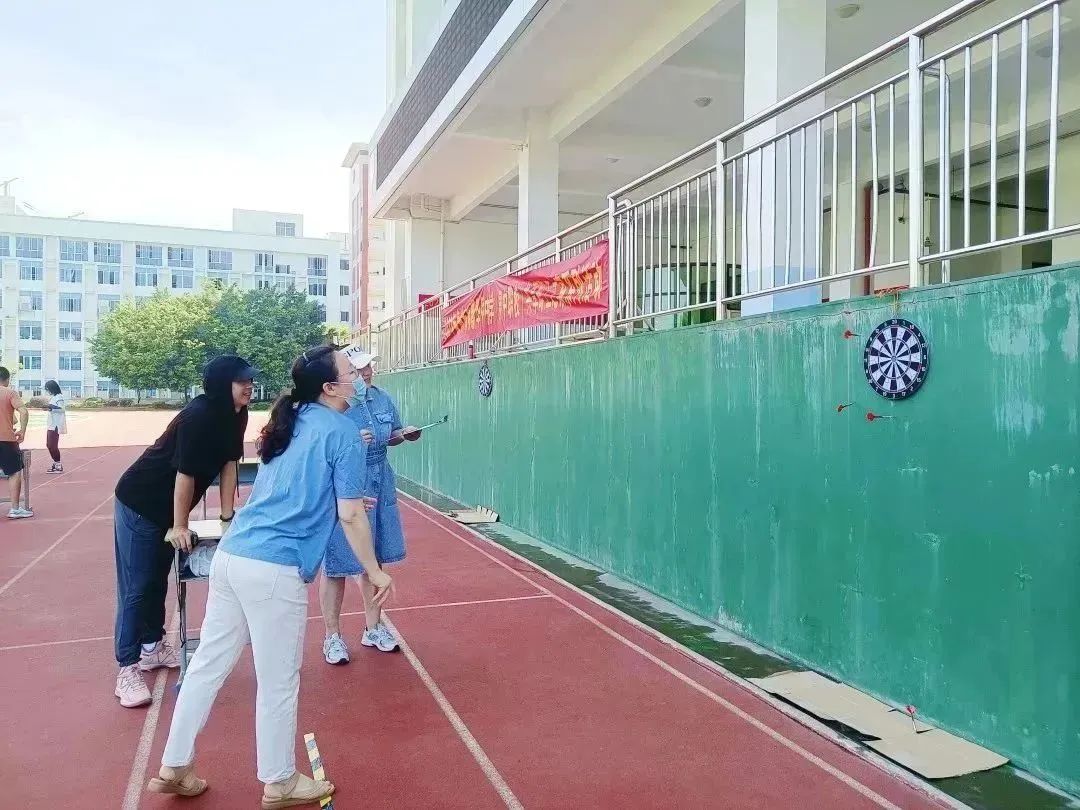 <a href=http://www.tjsxht.com/school-366/ target=_blank class=infotextkey>ȪȪI(y)ЌW(xu)У</a>ek֮ϵл(dng)ȪЮa(chn)I(y)˼Ӗ(xn)ƃxʽ