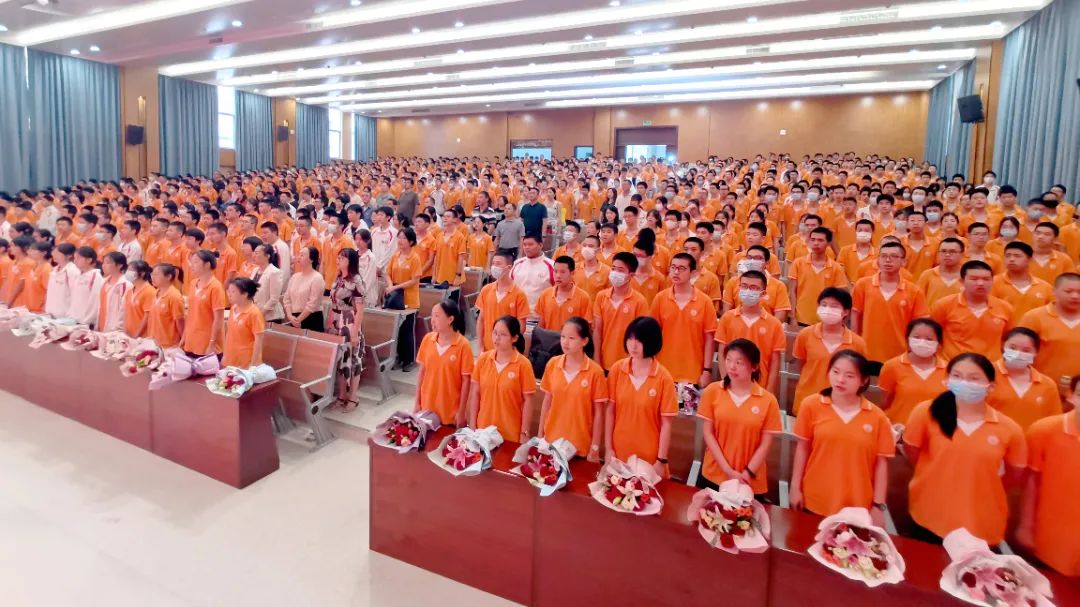 福州時代中學:青衿夢在 行遠思恩