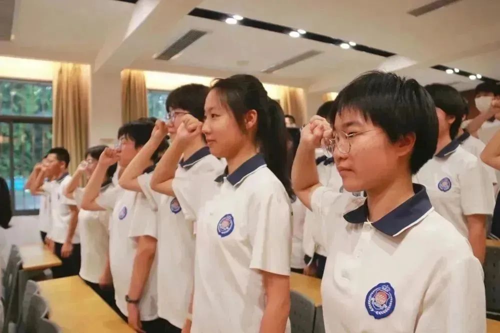 福州黎明中學:滿載祝福赴征程 逐夢中考折桂冠 | 福州黎明中學舉行2023屆中考送考儀式
