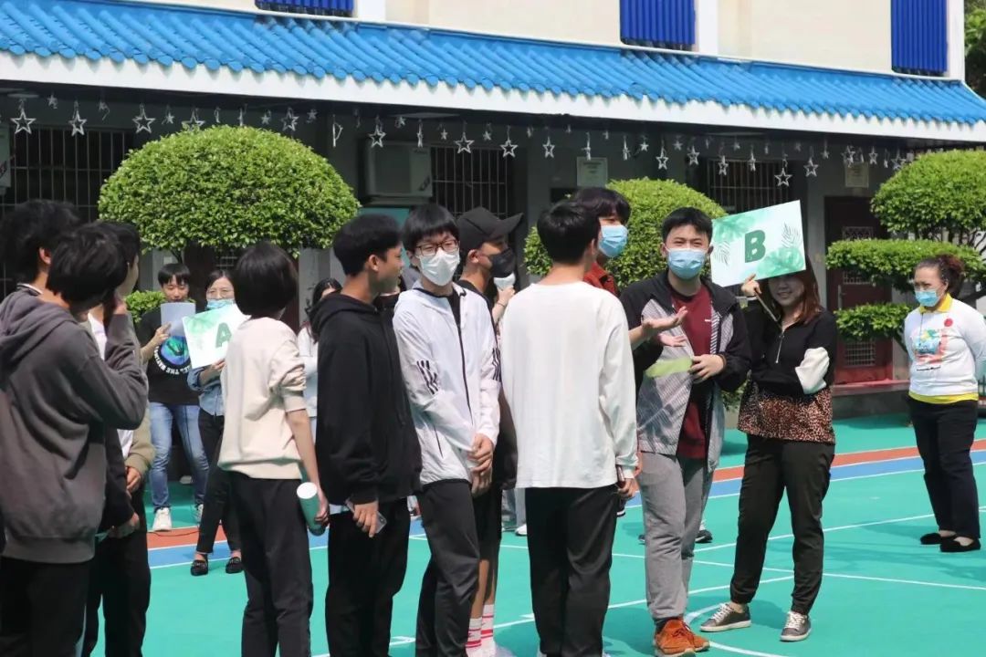 廈門岷廈國際學校:The MXIS students celebrated an early Earth Day