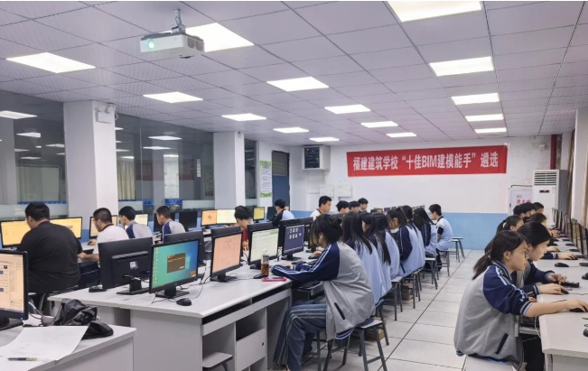 <a href=http://www.tjsxht.com/school-361/ target=_blank class=infotextkey>WУ</a>