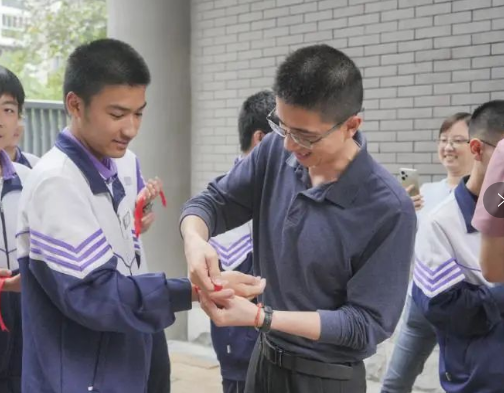 <a href=http://www.tjsxht.com/school-430/ target=_blank class=infotextkey>ݙC늹IgWУ</a>