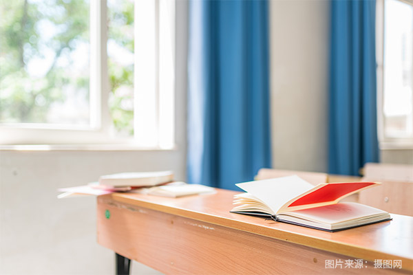<a href=http://www.tjsxht.com/school-399/ target=_blank class=infotextkey>xASIЌWУ</a>Ƕ٣