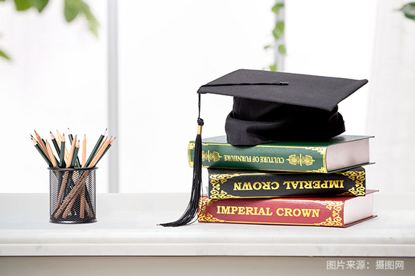<a href=http://www.tjsxht.com/school-373/ target=_blank class=infotextkey>ȪrIWУ</a>ȡYrgʲôr