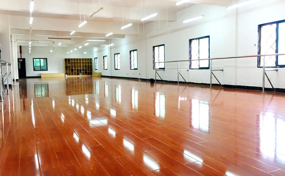<a href=http://www.tjsxht.com/school-584/ target=_blank class=infotextkey>福建省鷺島職業技術學校</a>