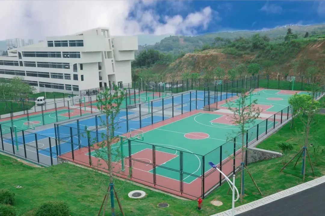 2023긣IЌWУ